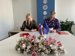 Balvu Valsts ģimnāzija noslēdz sadarbības līgumu ar Valgas ģimnāziju
