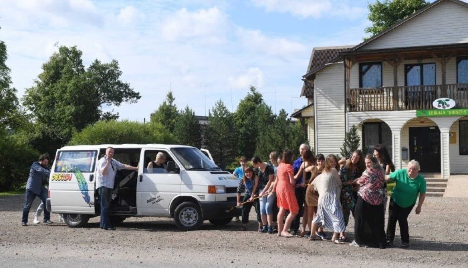 LU Humanitāro zinātņu fakultātes folkloristi dodas ekspedīcijā uz Balvu novada Viļaku